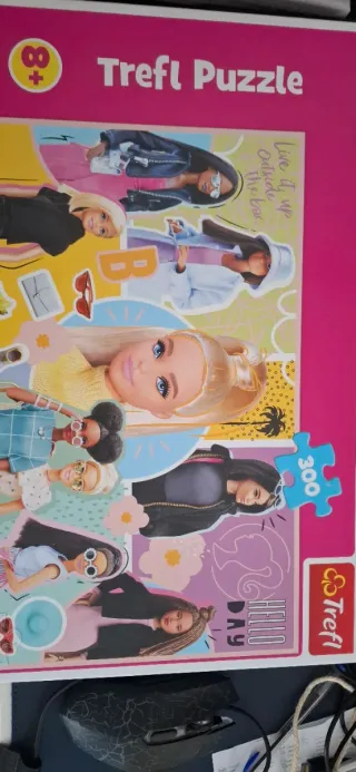 Puzzle Barbie Trefl 300 piezas