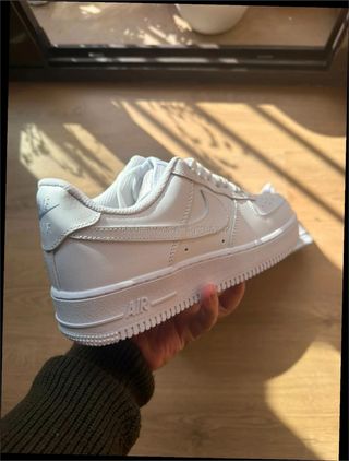 Nike Air Force 1 Low '07 Blancas Talla 37.5