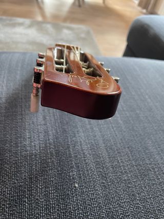 Guitarra Godin Multiac Spectrum