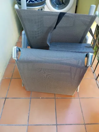 Tumbona plegable gris