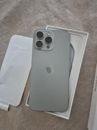 iPhone 16 Pro Max 512GB