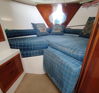 Barco Altair 8 con motor Volvo