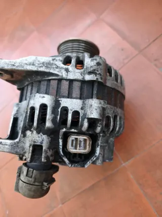 Alternador Mazda 5