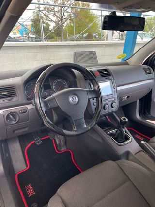 Volkswagen Golf 2006