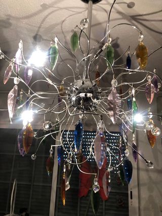 Lámpara colgante cristales colores metal