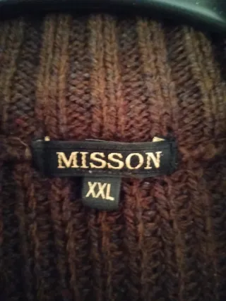 Chaqueta de punto marrón caballero