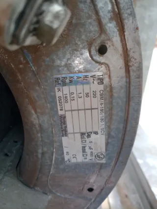 Extractor CBM/4-180 220V 0,15kW 1400rpm