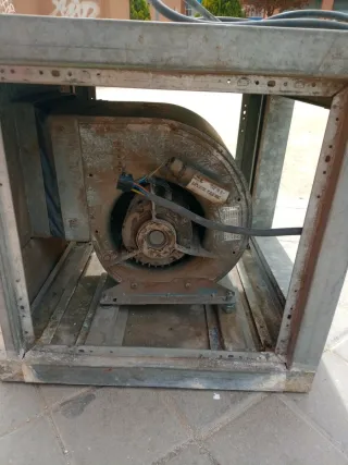 Extractor CBM/4-180 220V 0,15kW 1400rpm