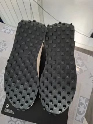 Nike LD 1000 T45 Beige/Negro Nuevas