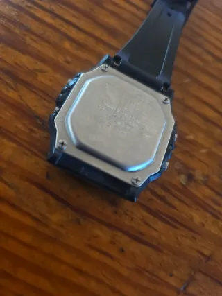 Reloj Casio Alarm Chrono 100M