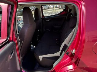 Suzuki Alto 2011 pegatina C 86.490 Kms