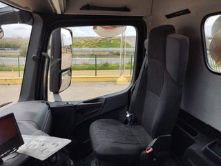 Mercedes AROCS 26 45-CAMIONES GANCHO+GRUA