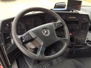 Mercedes AROCS 26 45-CAMIONES GANCHO+GRUA