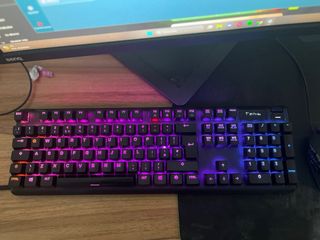 Razer Viper 8khz + Apex 7