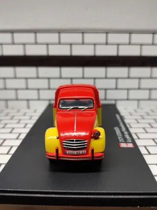 Modellino Citroen 2 CV Pick-up Polaroil