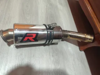 Cola de escape Dominator Suzuki GSXR600 K6/K7