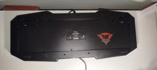 Tastiera Gaming Trust AVONN GXT 830-RW