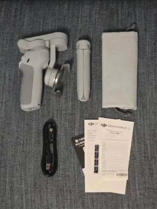 Stabilizzatore DJI Osmo Mobile SE