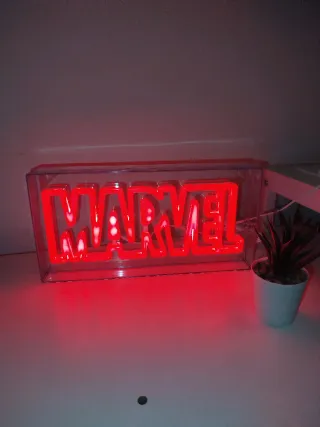 Insegna Luminosa LED NEON MARVEL