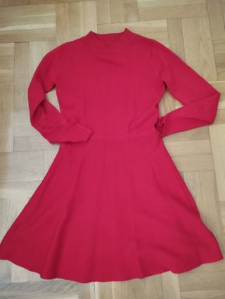 Vestido de punto rojo otoño