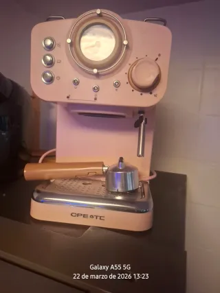Cafetera rosa CREATE