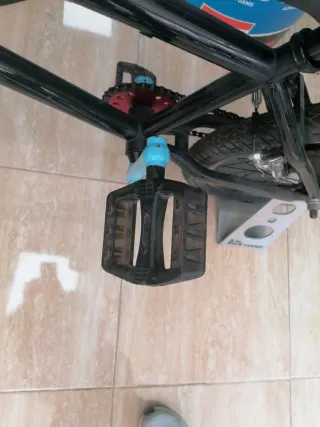 Bicicleta BMX Mondraker