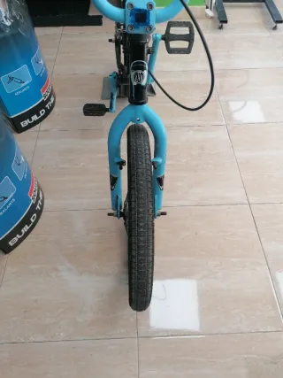 Bicicleta BMX Mondraker