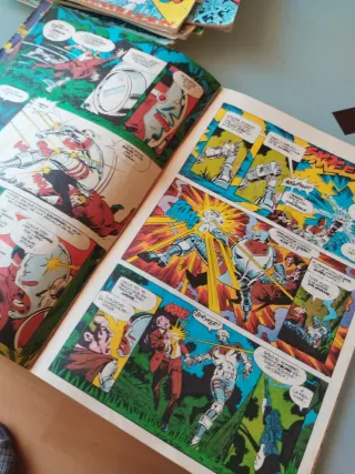 El poder de Cyborg contra Vigilante