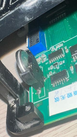 SNK MVS MV1C con Unibios y portapilas