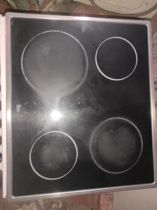 Horno y vitrocerámica Teka