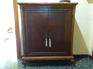Regalo armario antiguo 101x85x30cm