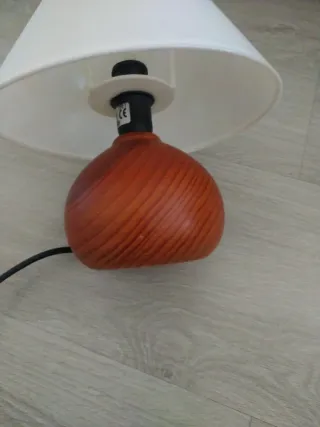 Lamparita de noche madera y tela