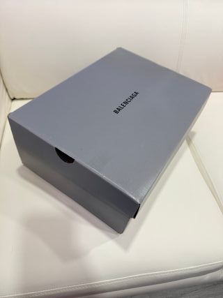 Balenciaga Triple S Beige Talla 42