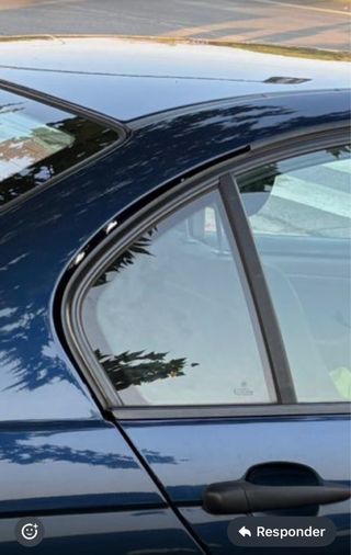 Embellecedor Puerta Trasera Coche