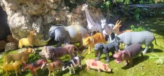 Set de animales de juguete