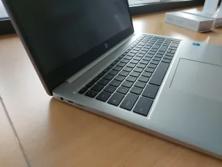 HP Chromebook 15a-na0000ns Plata
