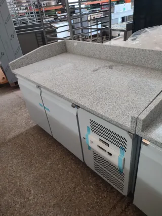 MESA FRIA DE PIZZA 150 CM