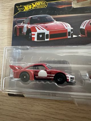 Hotwheels Car Culture Porsche 935 Duo