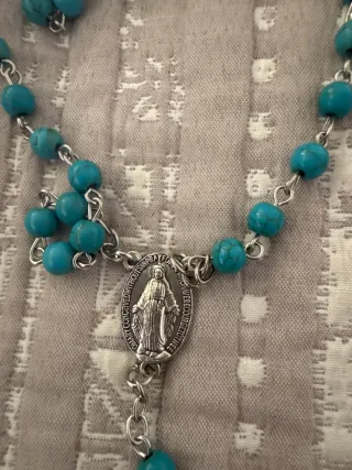 Rosario piedra turquesa con cruz