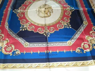 Foulard in seta Pierre Balmain vintage