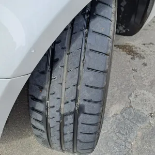 Opel Corsa 85.000km. Entre particulares