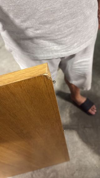 Mesa de comedor de madera con 4 sillas