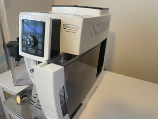 Cafetera DeLonghi Superautomática ECAM23.460.W