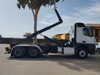 Mercedes AROCS 26 51-CAMIONES GANCHOS PORTACONTENE