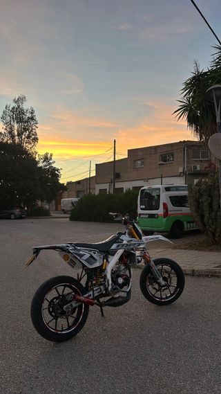 Rieju MRT Pro Supermotard