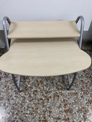 Mesa de ordenador madera y metal