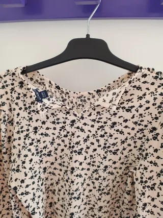 Camiseta floral manga larga Kiabi