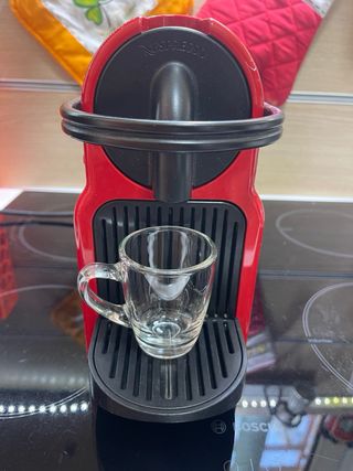 Macchina Caffè De Longhi Nespresso Rossa