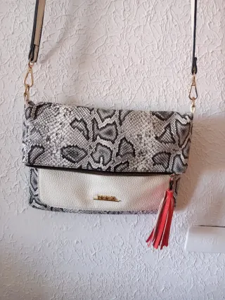 Bolso Doca sin usar