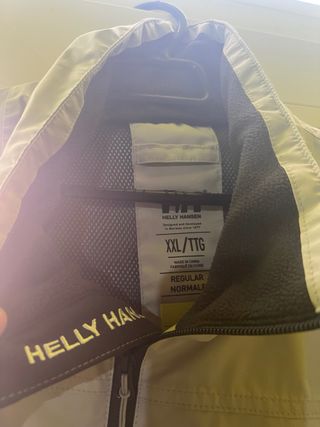 Chaqueta Helly Hansen gris